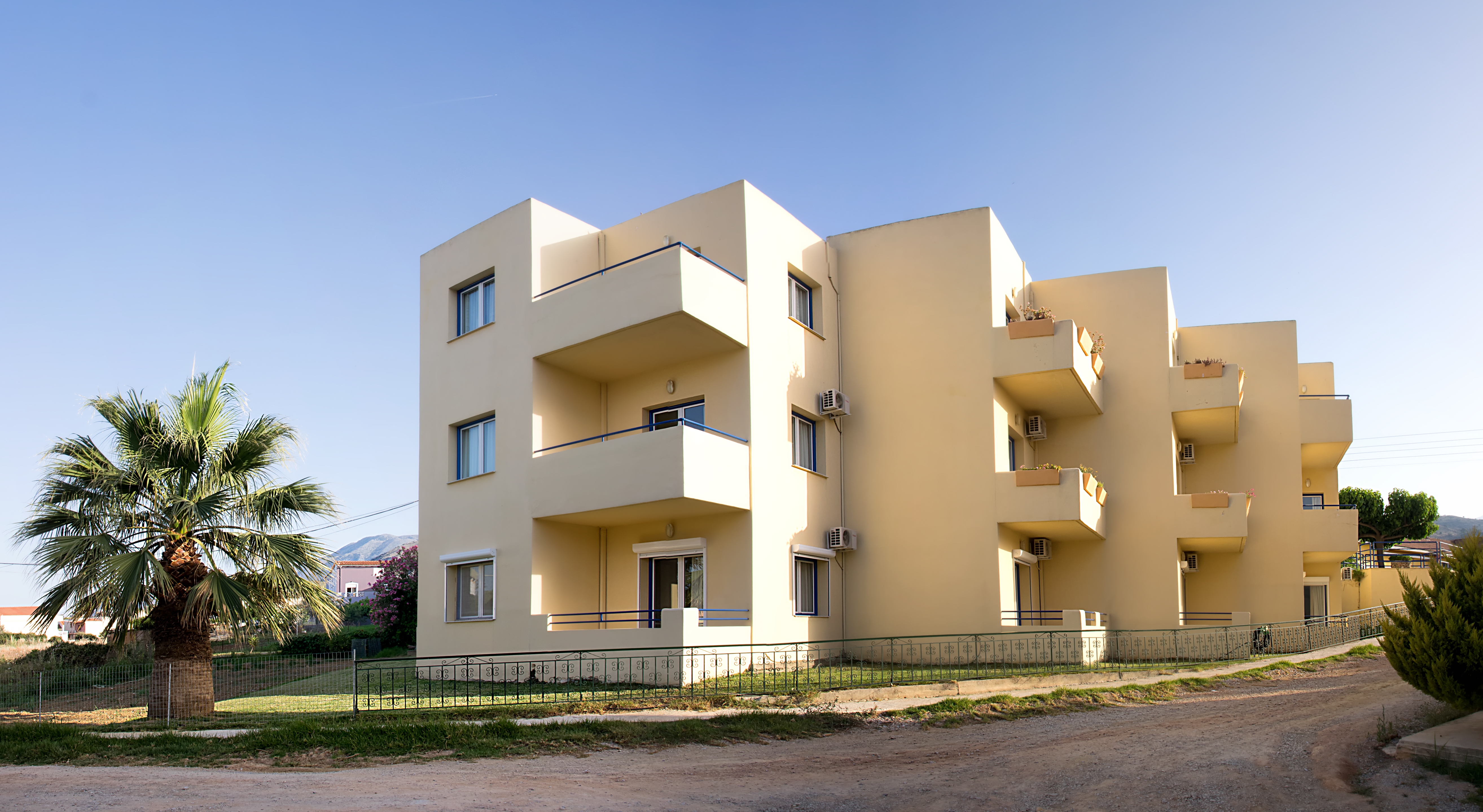 Nostalgie hotel exterior in Georgioupoli